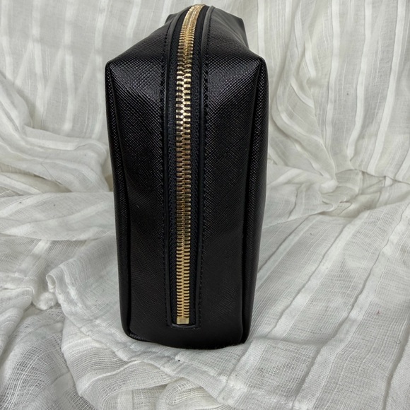 NWOT • OTM “Monaco” Cosmetic Bag - Picture 3 of 9